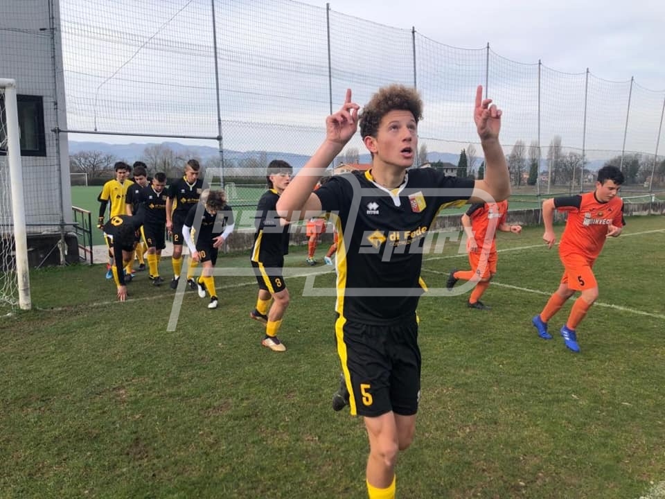 C7213504-0D3D-441F-8683-A0F93F2F8DD3