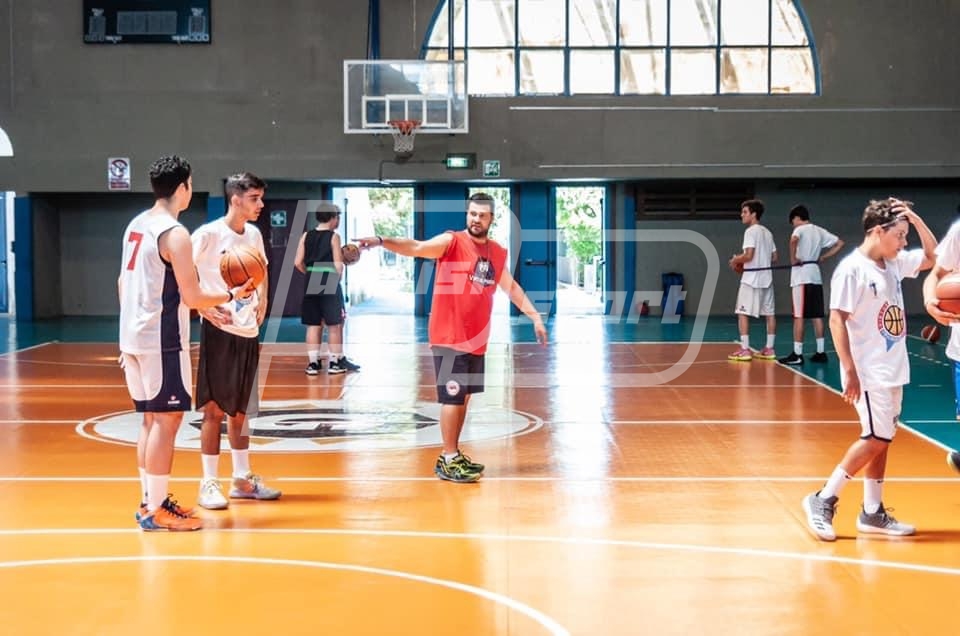 010FB802-AC18-4DF5-ADB2-9696EFA3623A