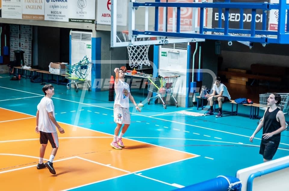 502605AB-1FDD-4C7C-90C2-F349EED69437