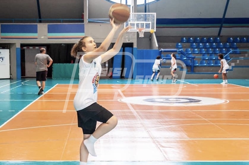 9C213685-05D6-47F3-9E89-A60D5A36FB2B