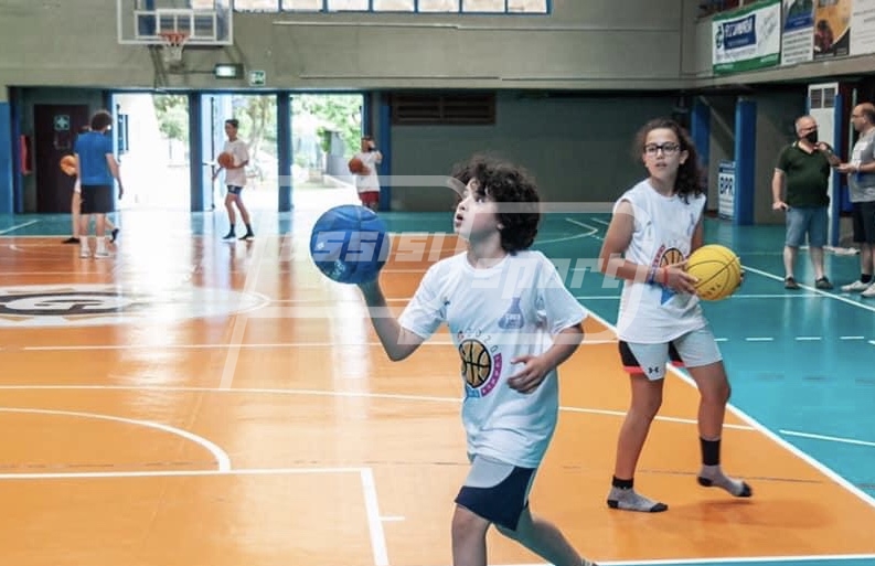 FE97B4A6-B8AA-4C95-852E-C5ACDF953E00