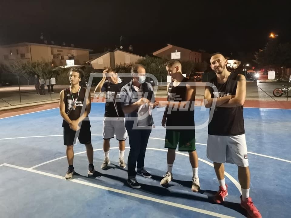 7694CC18-5588-4E59-B641-D204892BEF08