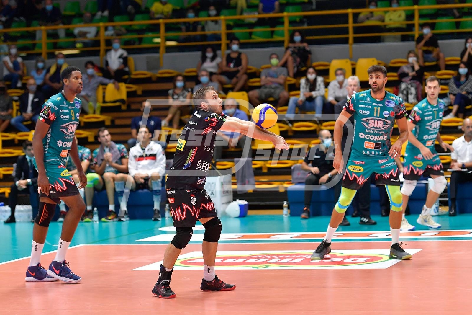 098F80F5-6445-4962-A357-D0BFEB2E86A1