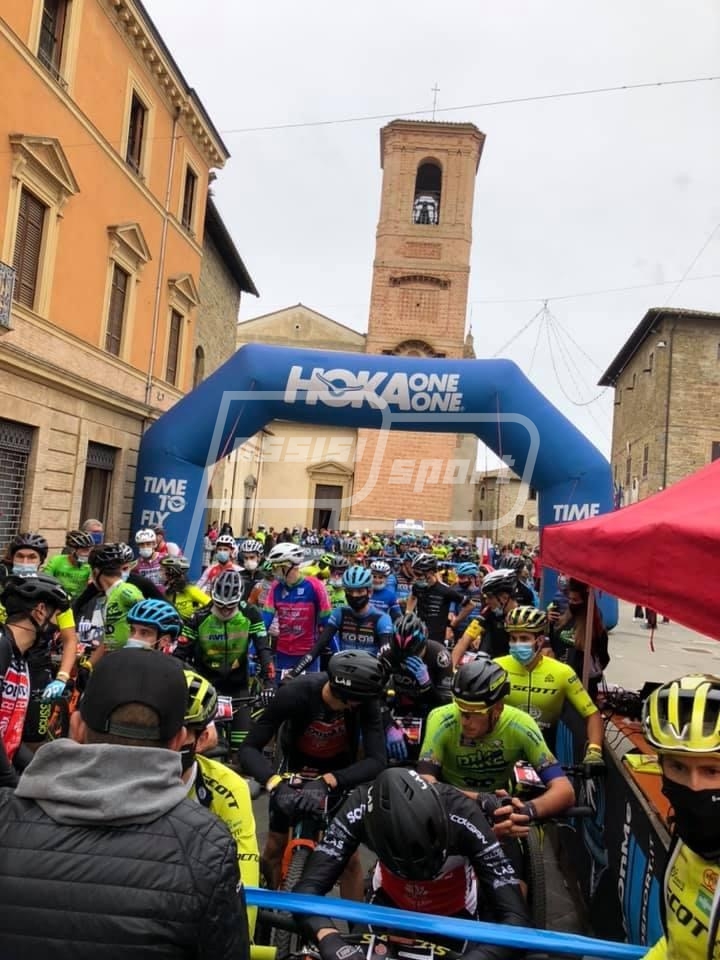 3DB03740-FC78-4400-919E-0F4F7430F174