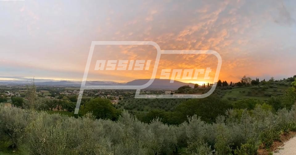 4DB6A98E-E4EA-4EEF-8CF5-1497755C5A2E