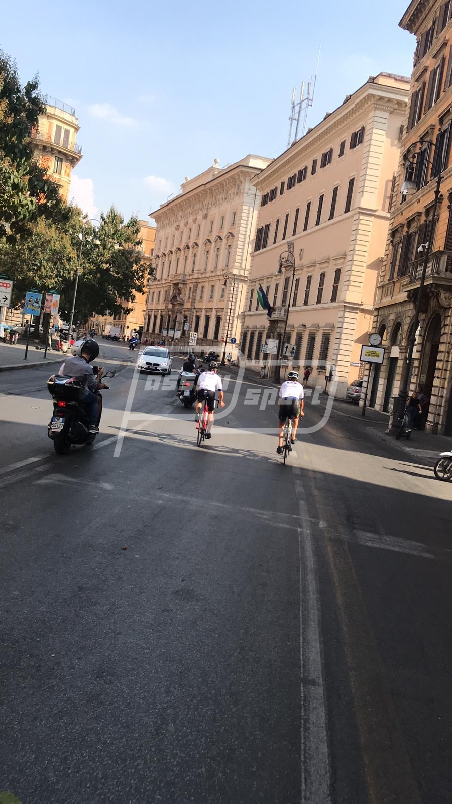 6A5F6A2A-0EC1-40C1-BBC0-C5BFC8391B29