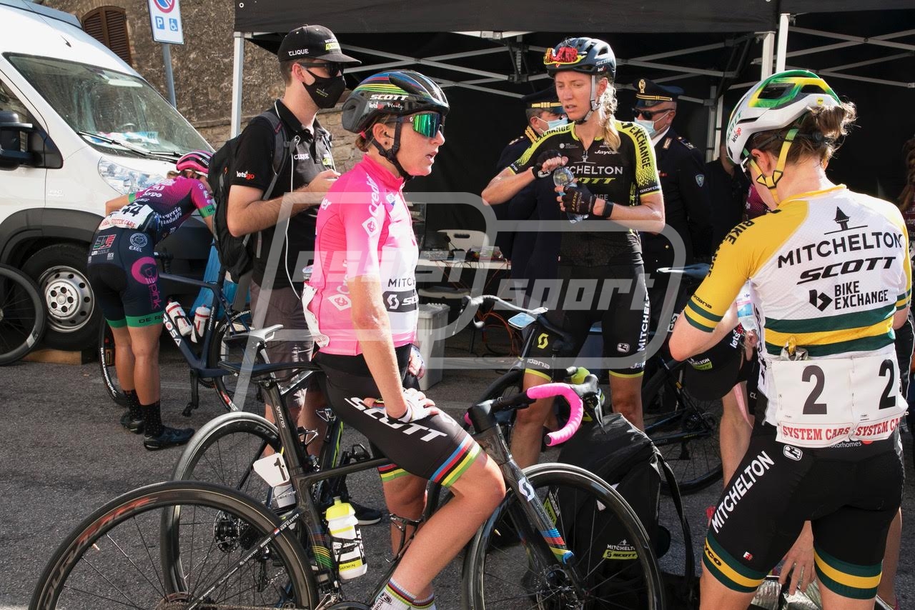 DB23400E-DB92-49F0-963A-BDAE1D16469C