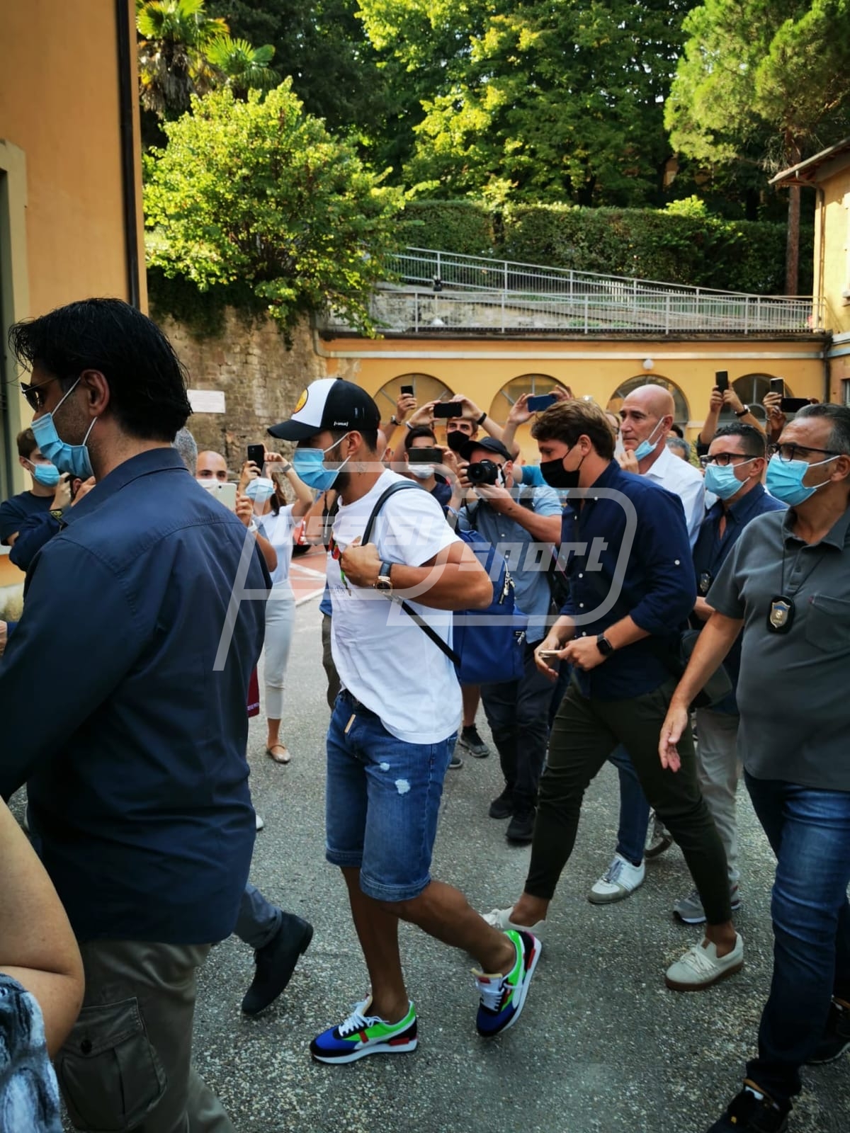 d75c68ad-e391-4fb0-8070-4f1290636a18