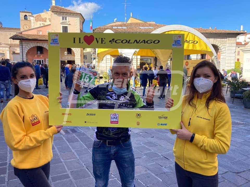 01877585-73BF-4502-879F-759E13563B6E