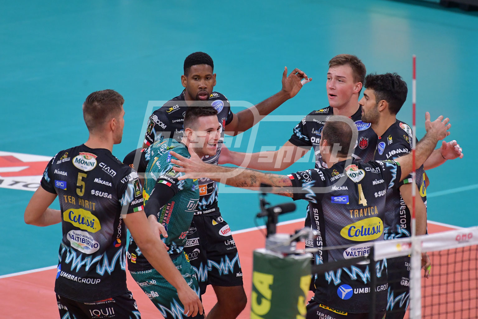 0BCC6361-0208-4337-93EE-4BADACF606FE