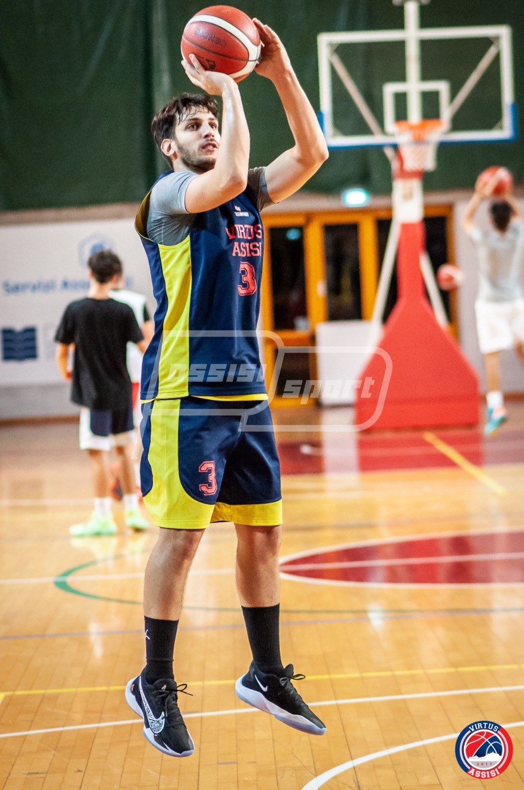 1B42200C-1979-4B92-9B8D-AC3535F80020