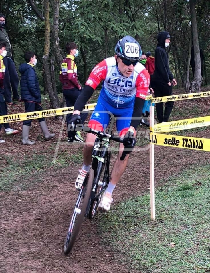 332EA360-0E62-4541-8123-E196A0FC14EF