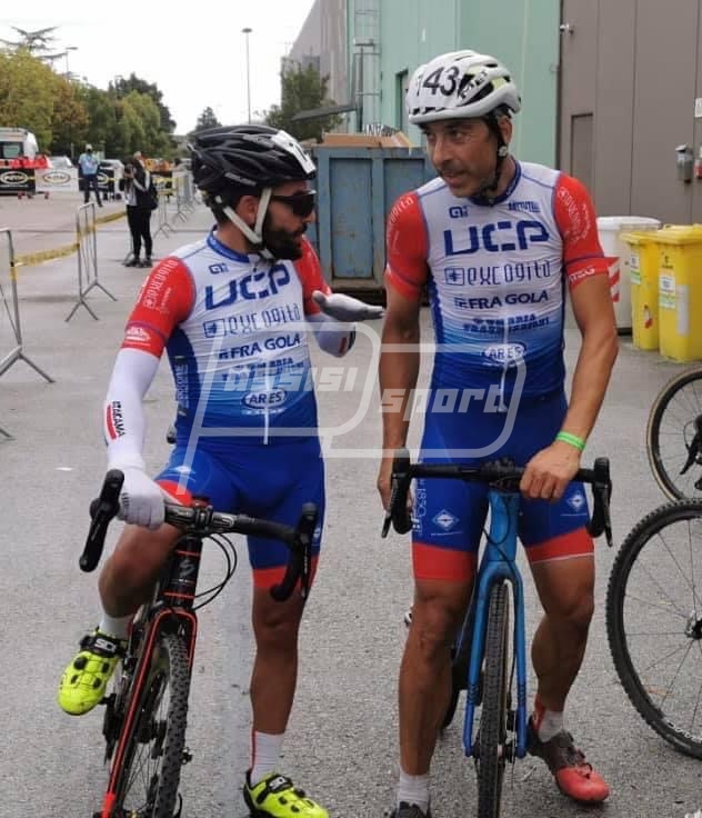 6650672C-4C27-4A62-8AE3-FC48F13F32A6