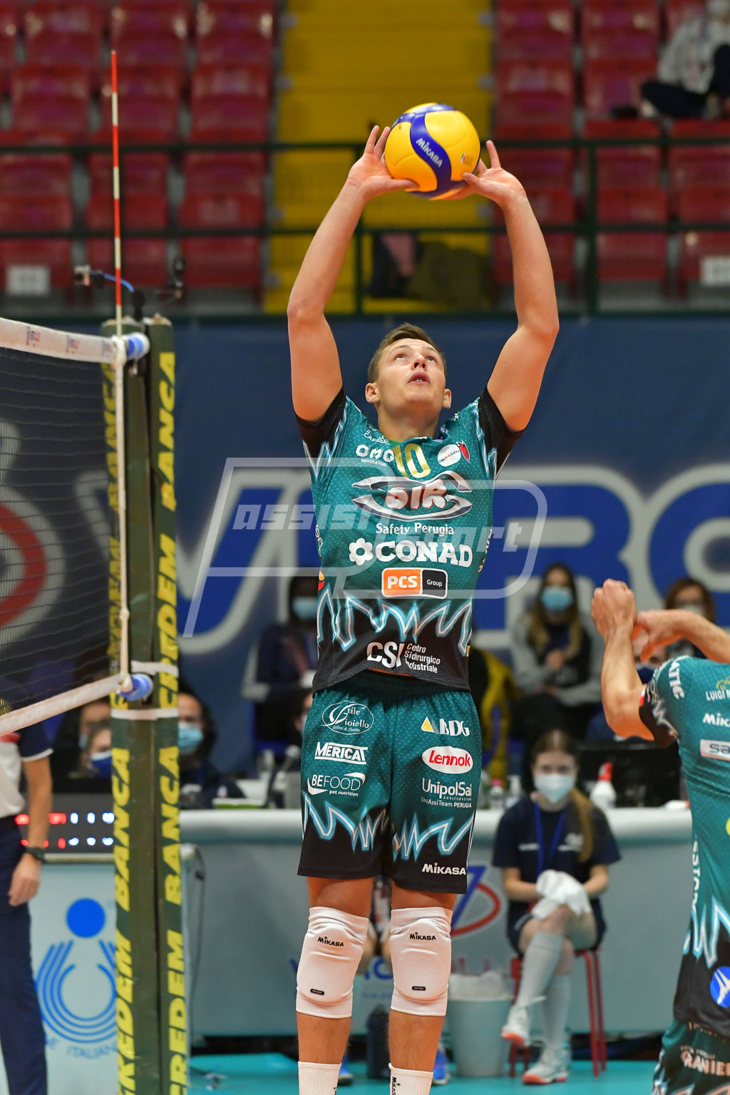 BCB0CA4D-AC06-4D0B-A735-AC350F8C469B