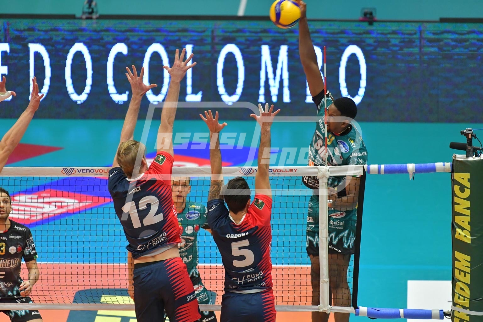 D4D105BD-EE0B-45B3-A44E-4264EAB1FD4B