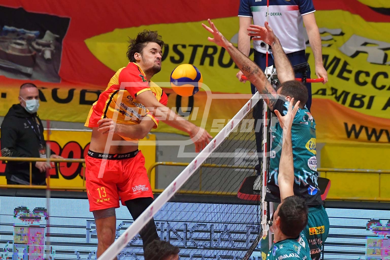 D5DCA3BD-378F-4196-90AC-5FE5A9CC3C09