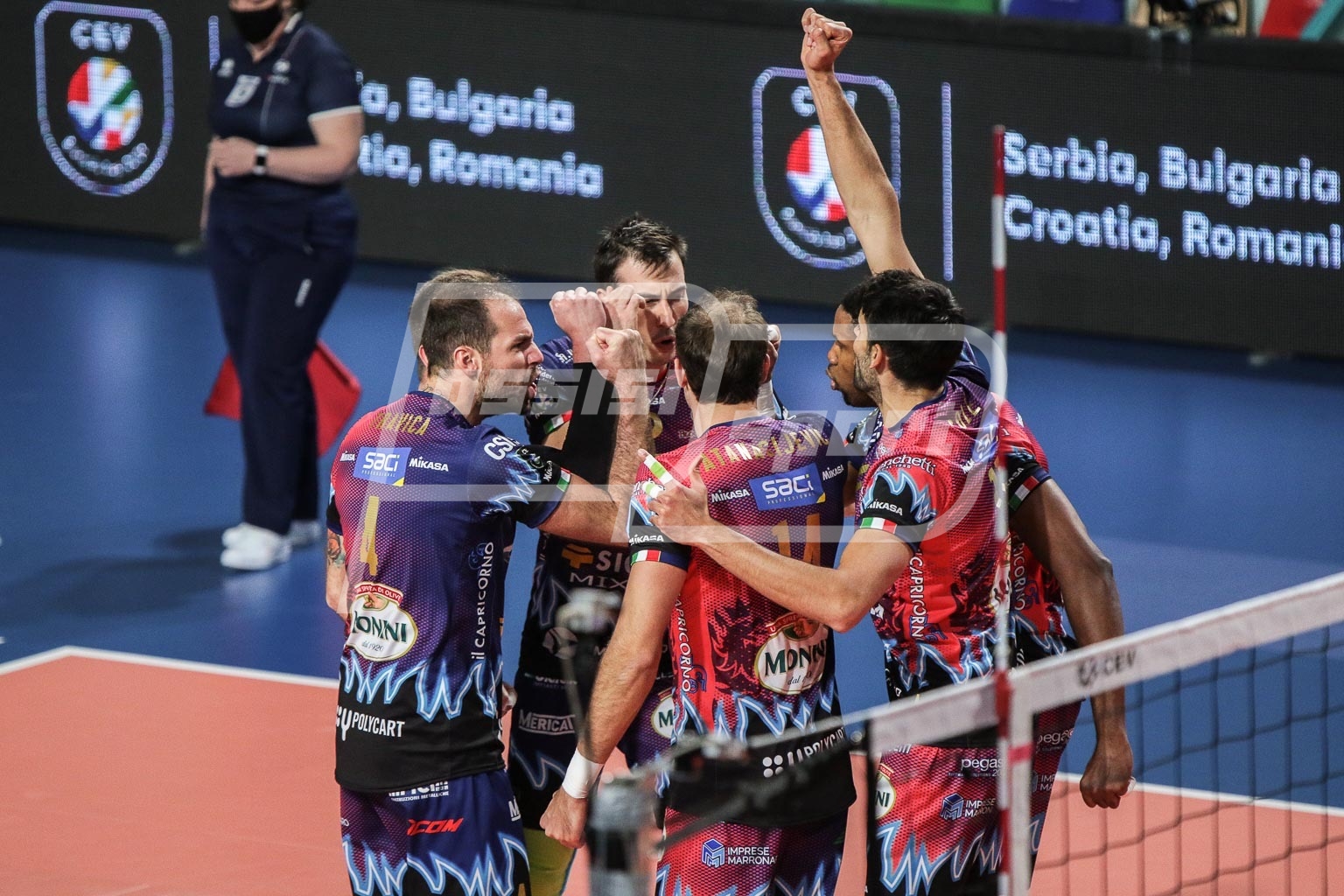 21F413D0-32BF-420B-892B-D09A88A9F9BC