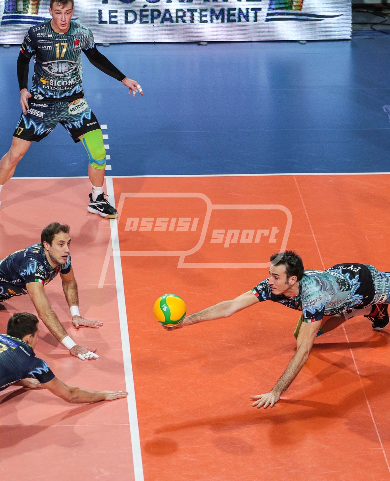 26A89738-7A92-4C5D-8EAB-D375ACE5DF2D