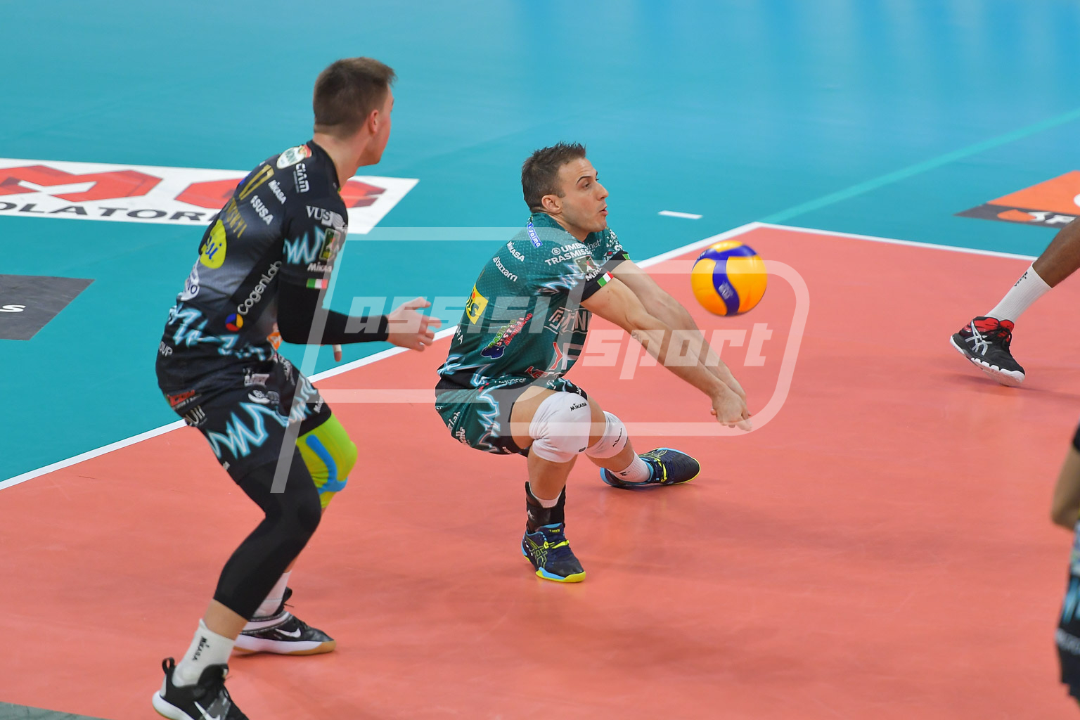 4ADA5EA4-A8AF-48AF-956F-6A36A4D33718