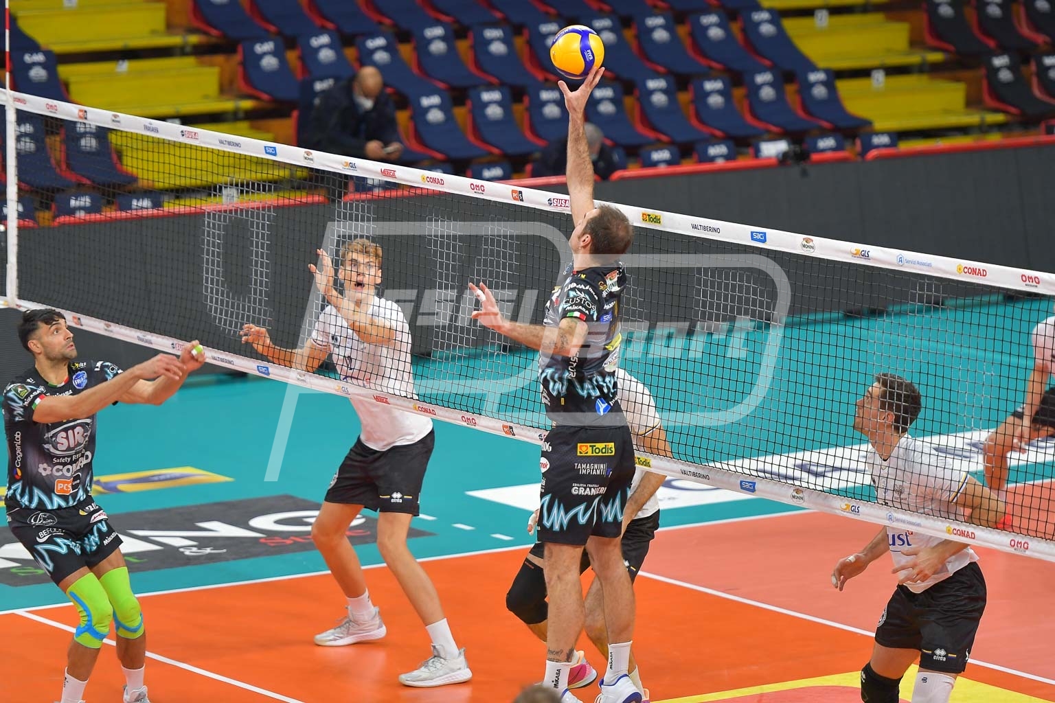 4C078D46-033D-4990-957B-8FC30D31AF77