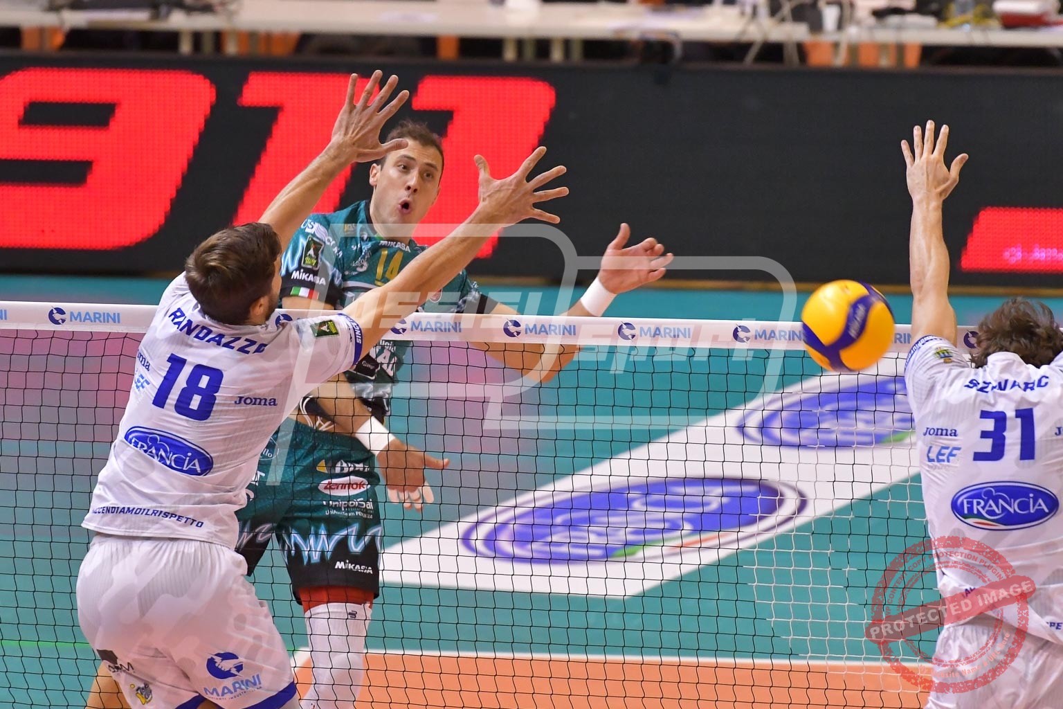 50CB3E87-DF1F-45BD-A0FE-E5E6BEFD1EE1