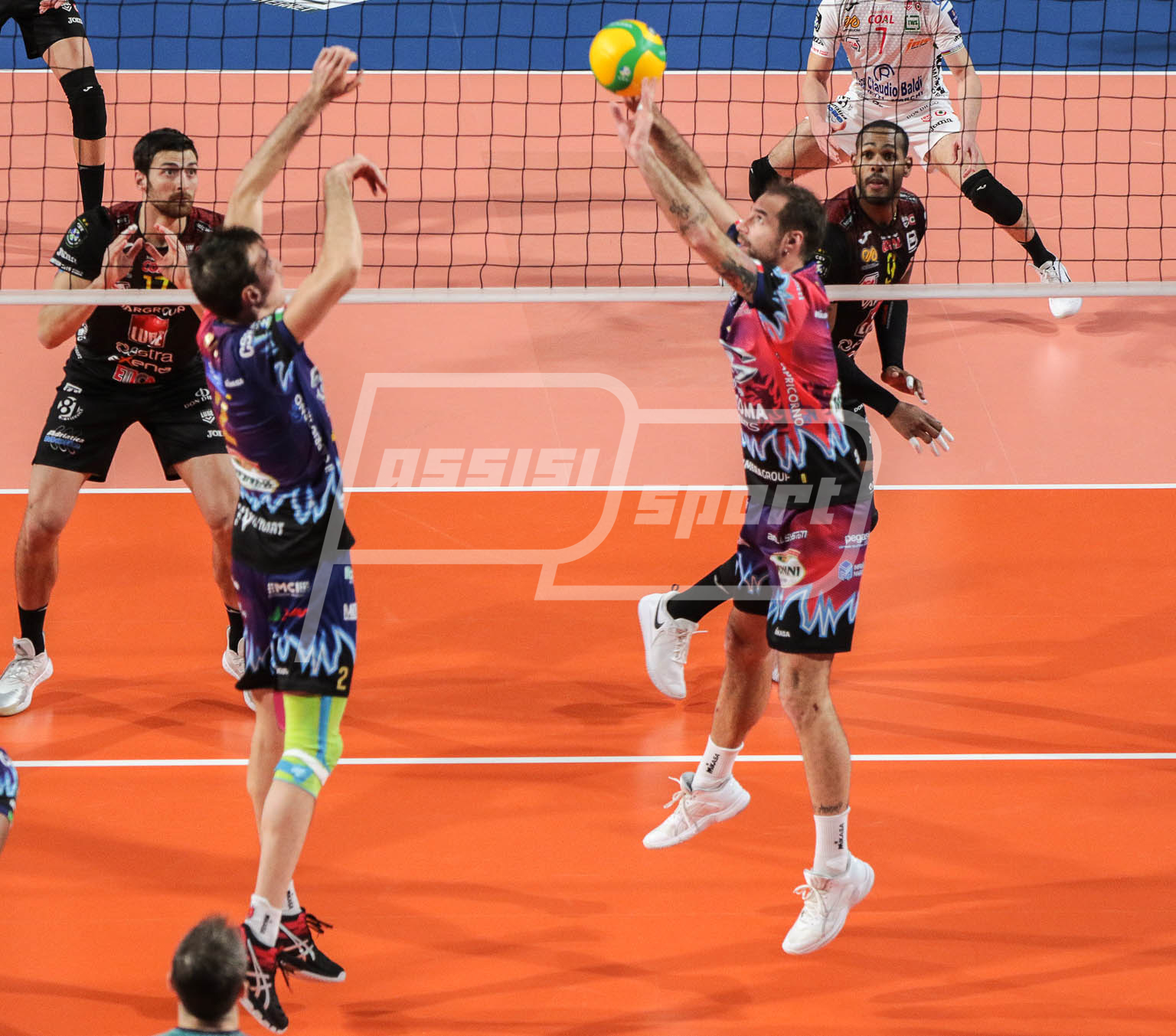 789A360F-5889-4D7B-9955-02CFA1F43311