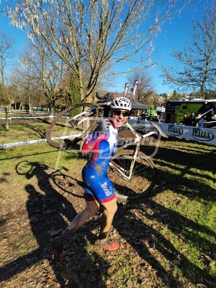 7F3554C9-8192-4ECF-8A80-045C44526A41