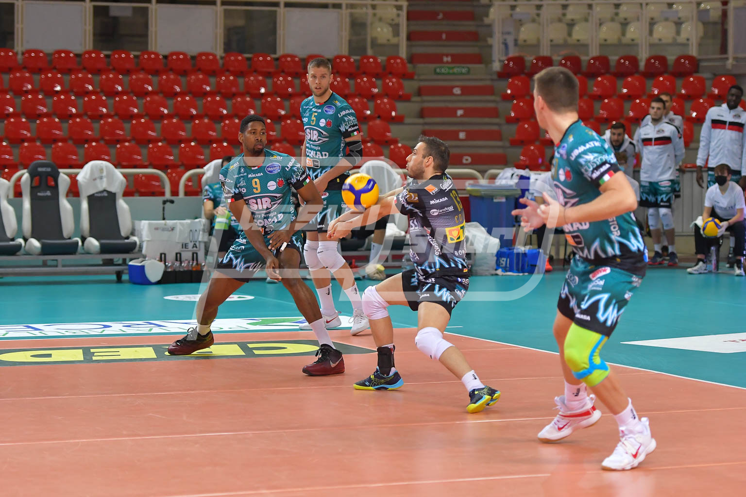 A22561AC-1DEE-4DA0-BE0B-251F2FDF8EAC