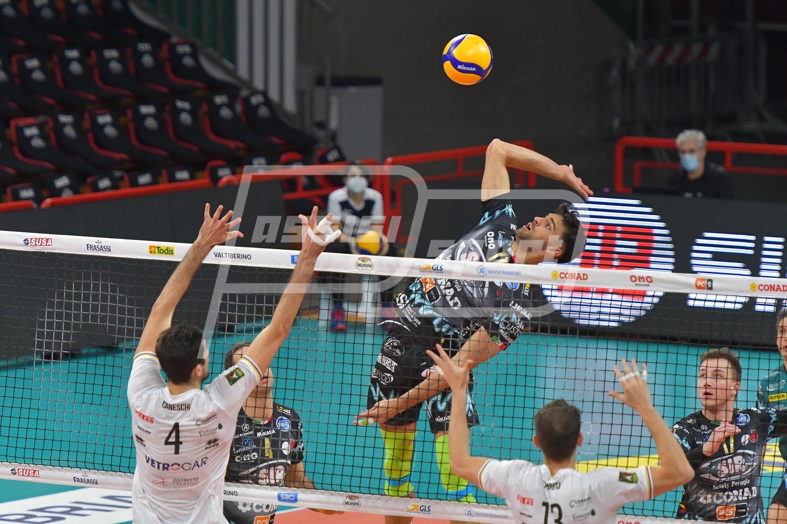 B50B76A6-6013-445C-8E84-DA1E9A591444