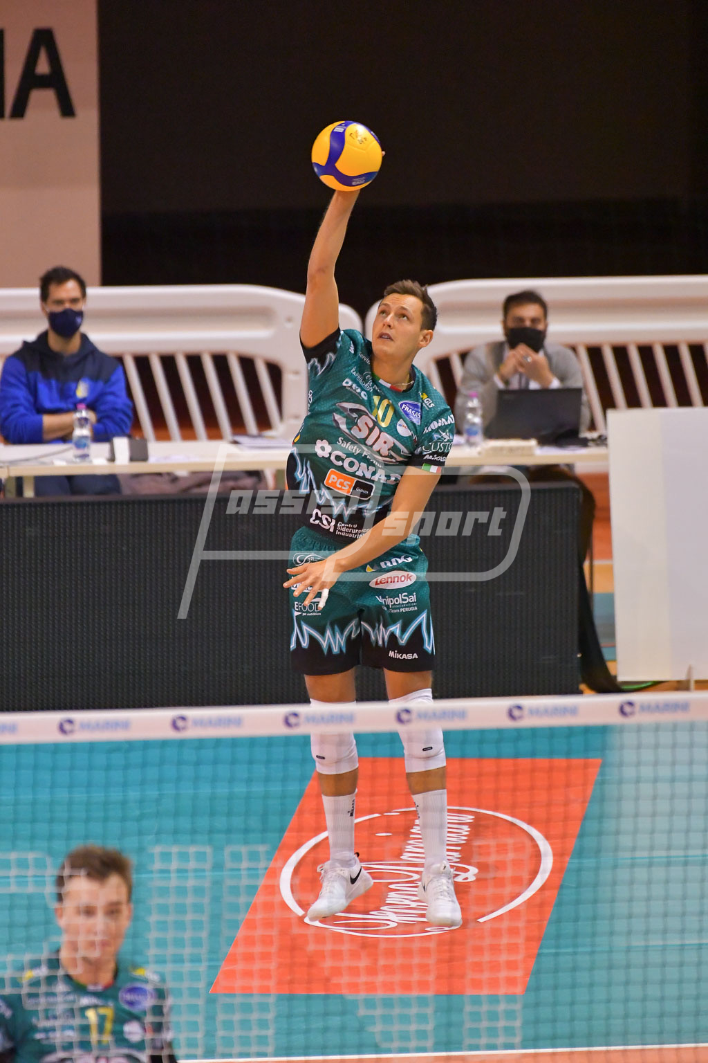 C72310DD-EE05-47BA-BEC5-16C72DA9C85E