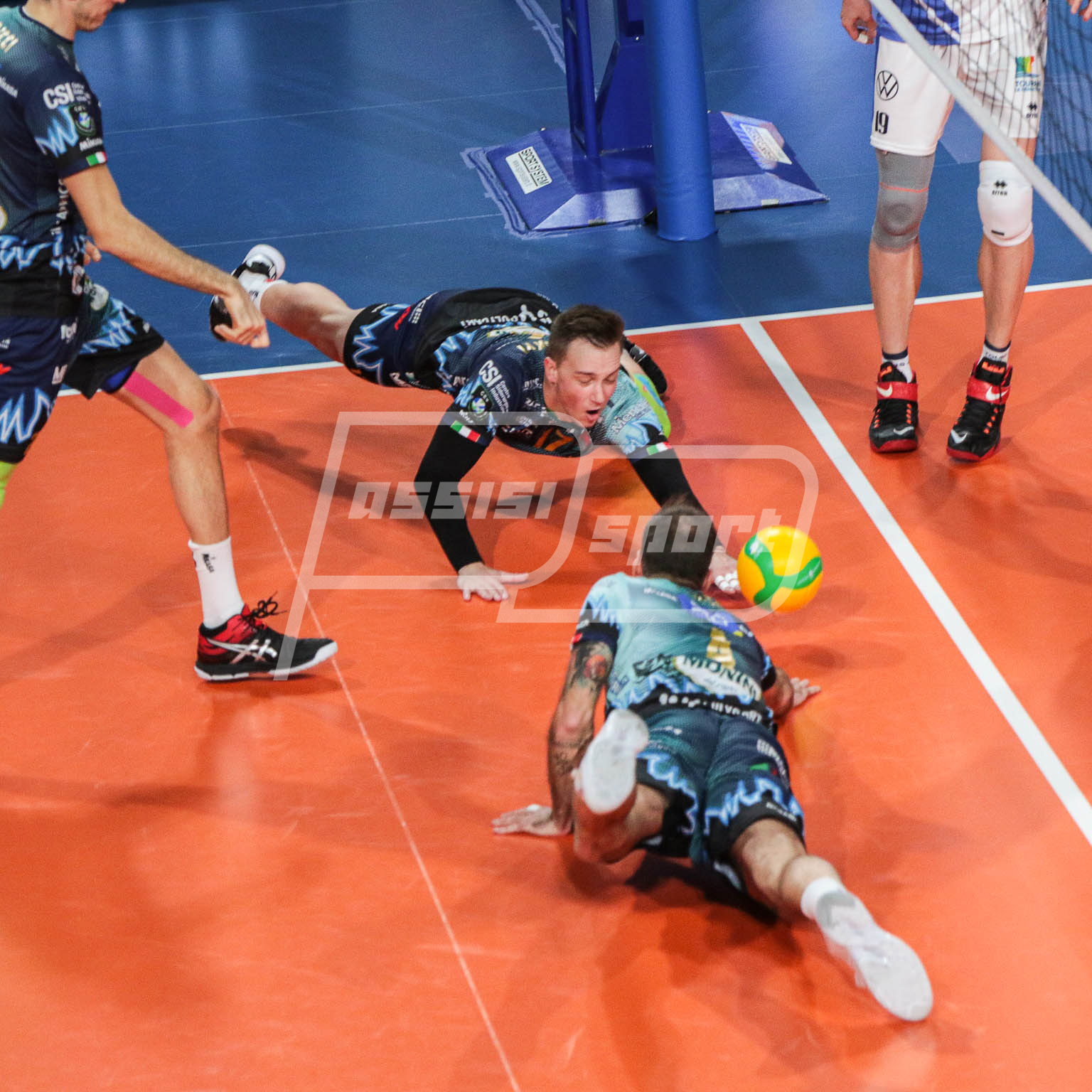 E8CB3624-5649-432F-952B-4DA8E00DBBEA