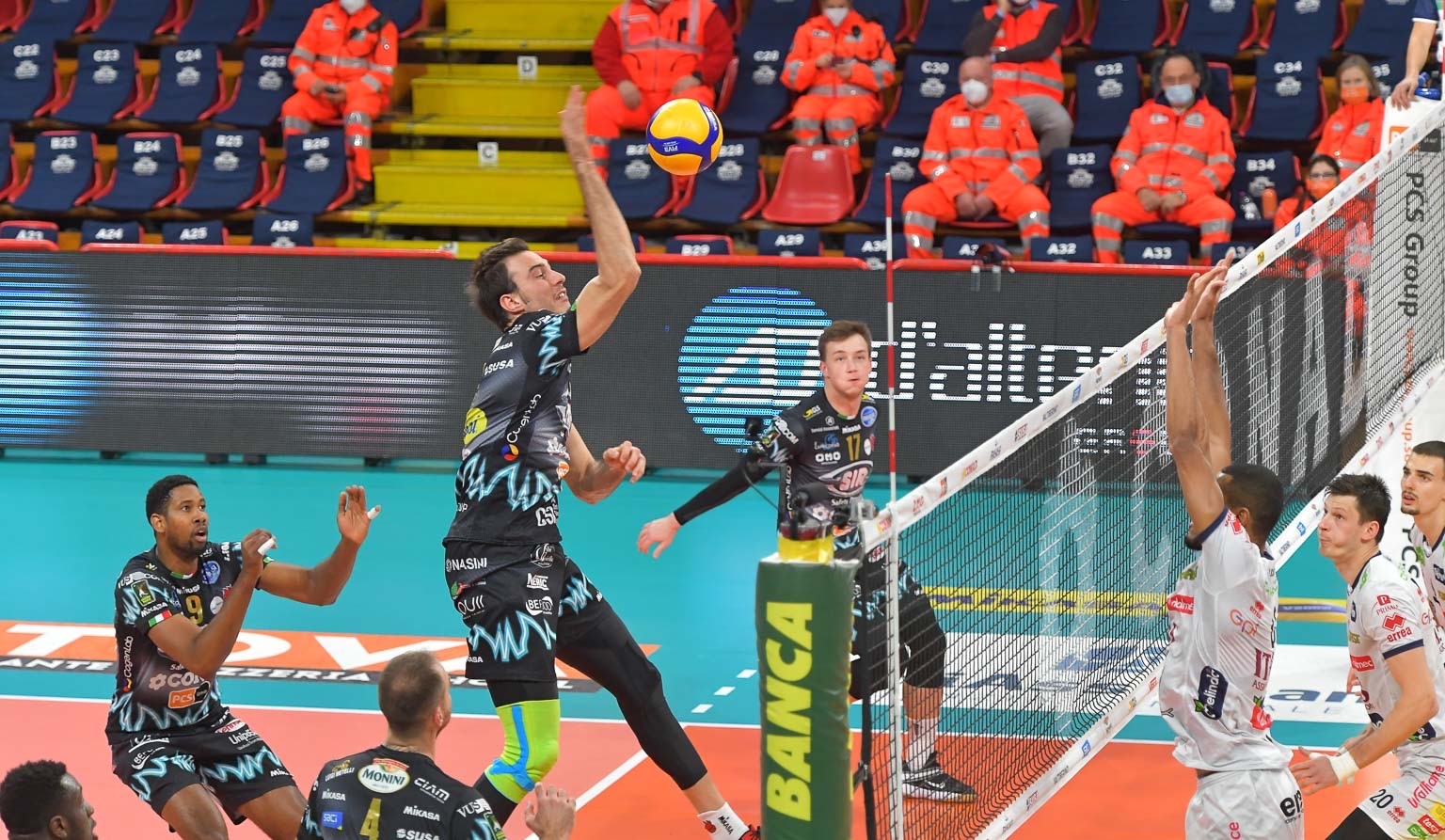 03FB12CF-99FC-44ED-9F0A-81A5ABD6914A