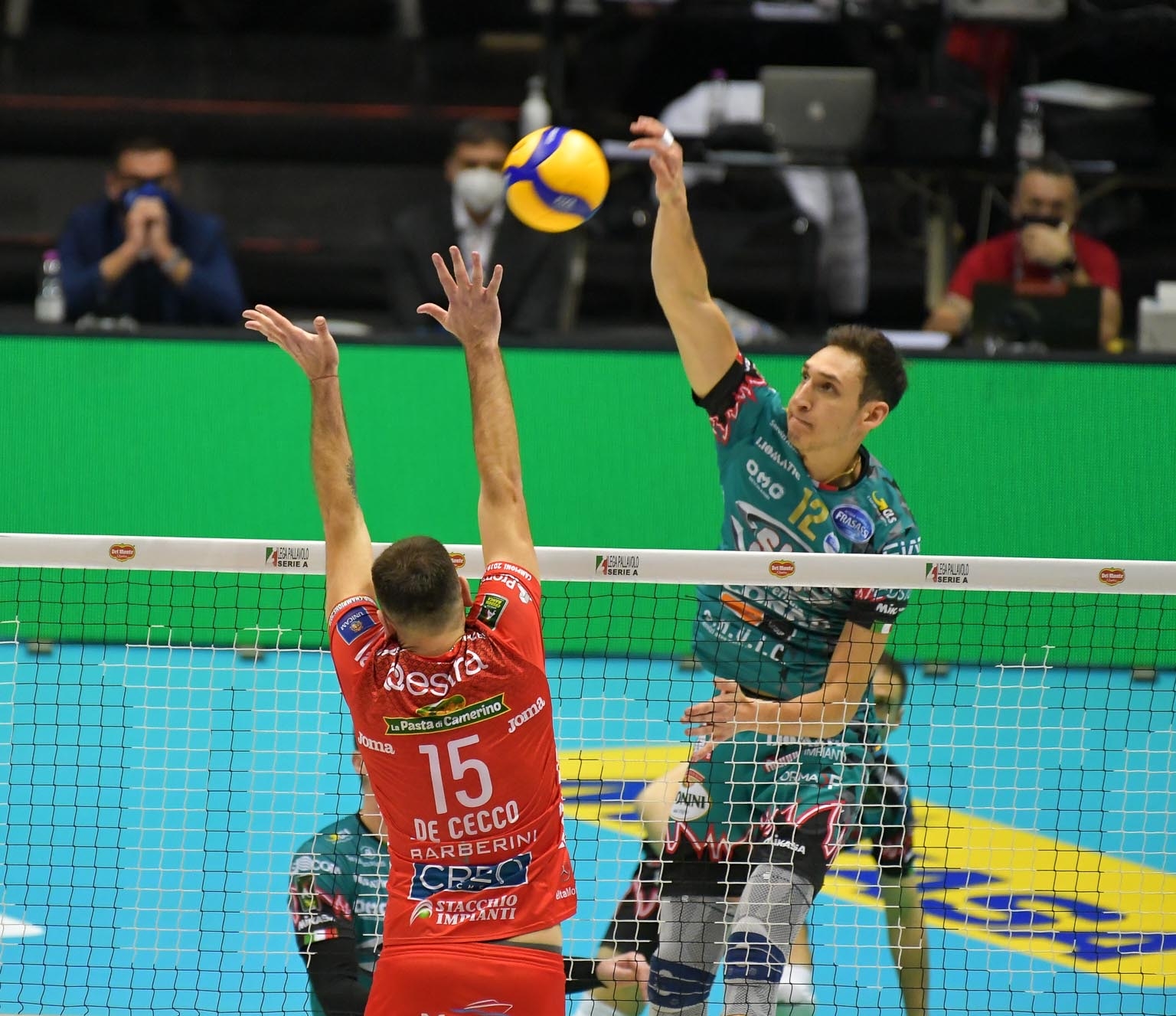 1EDAC28E-D9FB-43F4-8AA7-BAEF2C4B2C5B