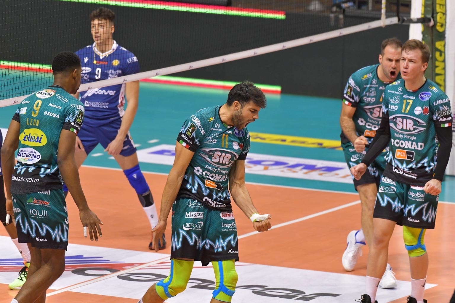 95A45121-3DB4-4B91-9161-97C31D4CF23B