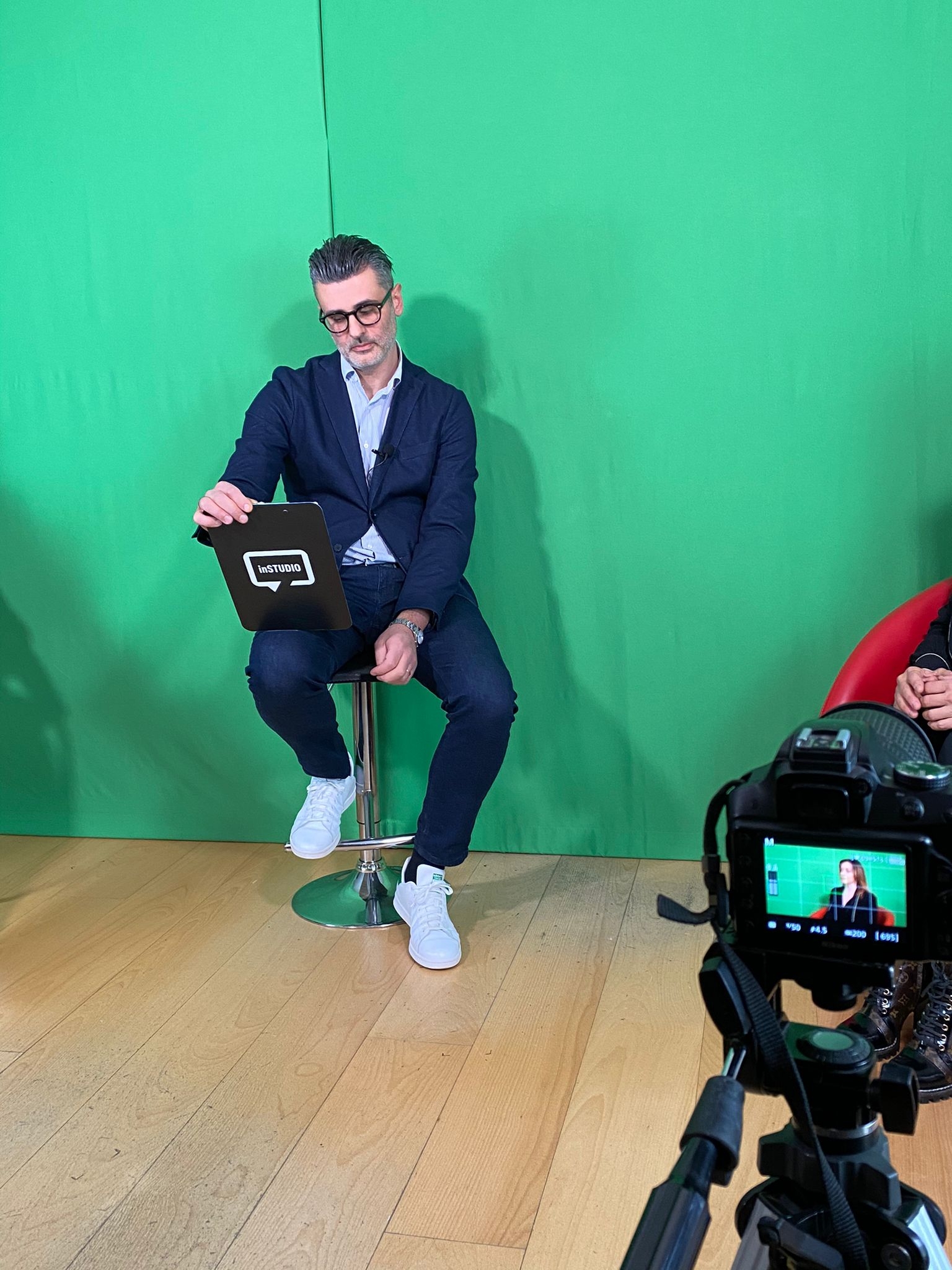 12F2B96A-2460-42E8-8027-6F6F1C372653