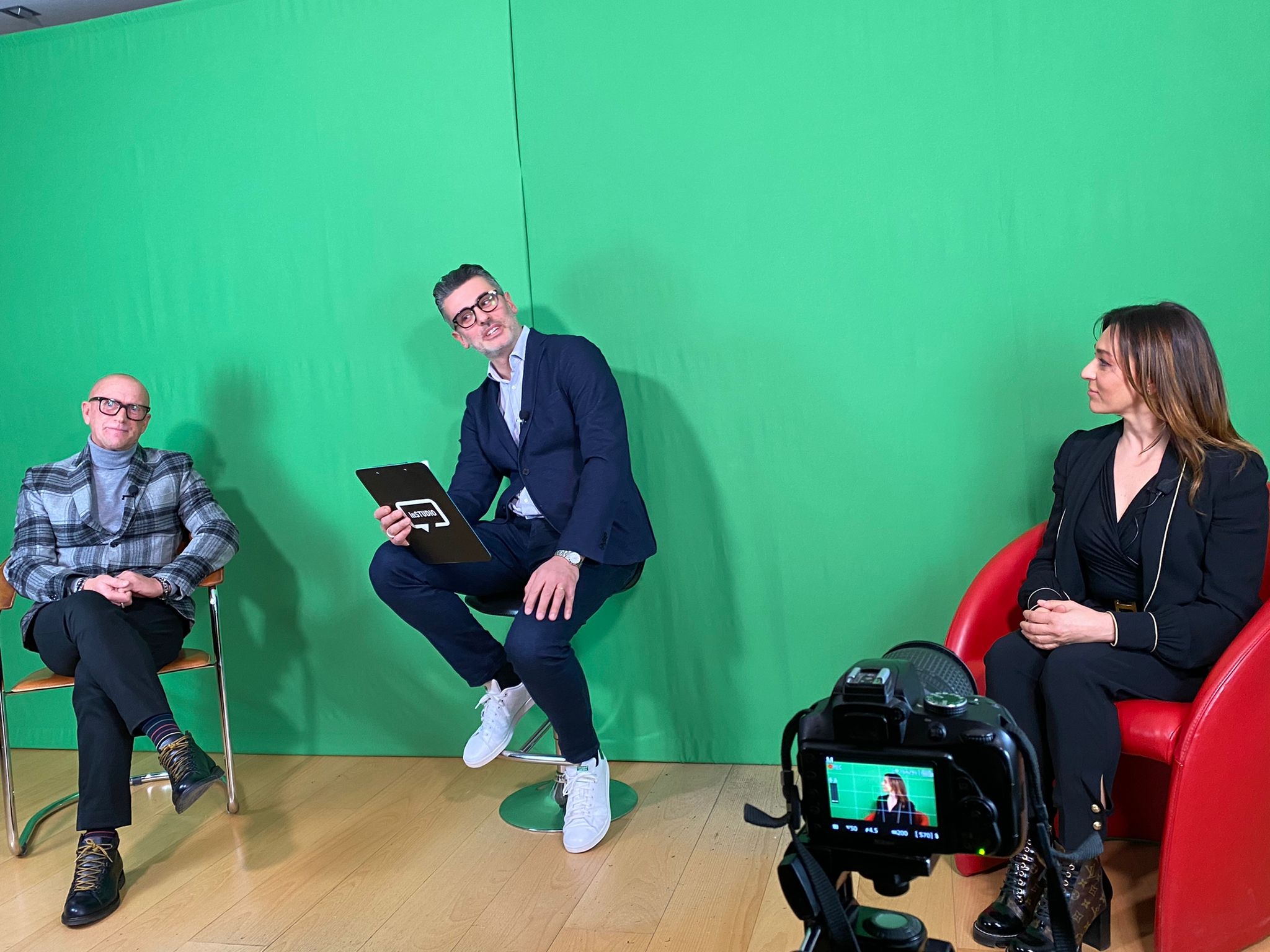 32B95BB9-4E15-4817-8475-B689BC2BA3A6