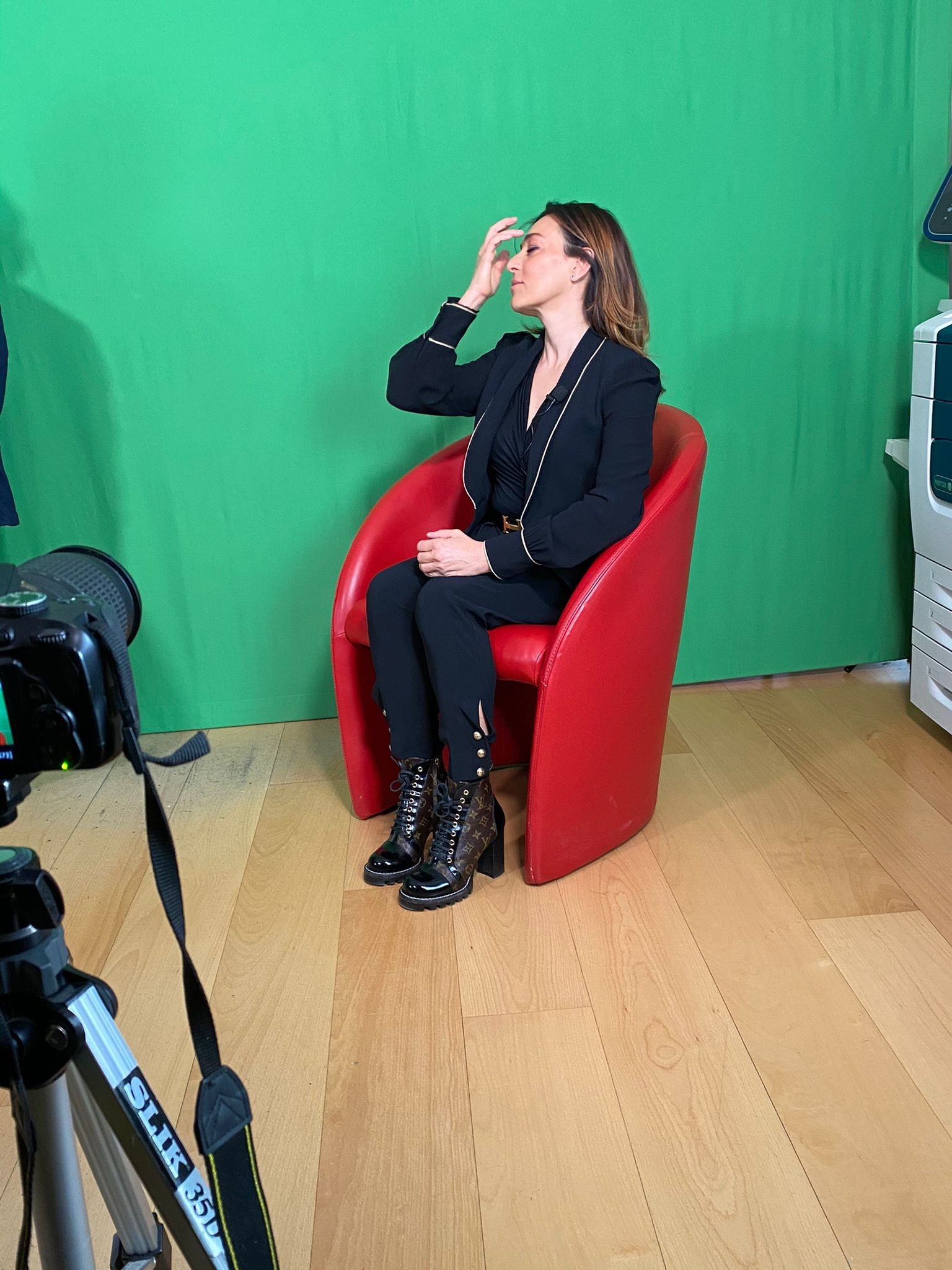 5E8F98FF-C2EB-4B12-B884-490E70530C5E