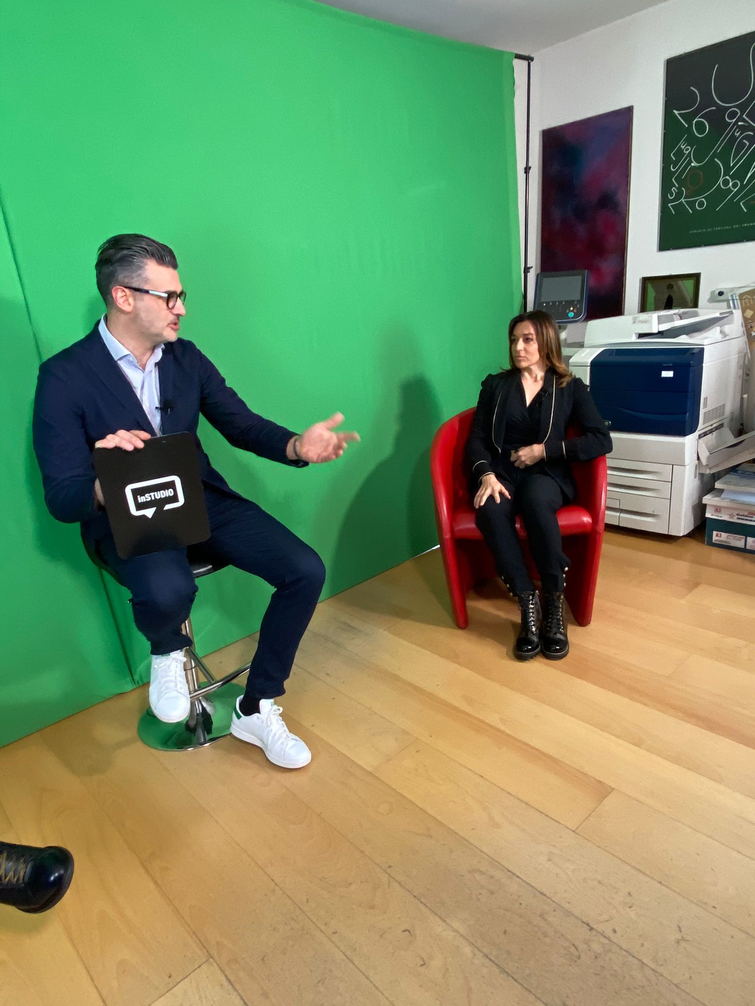 68F5352A-0161-44F8-AFD5-99E944A3B577