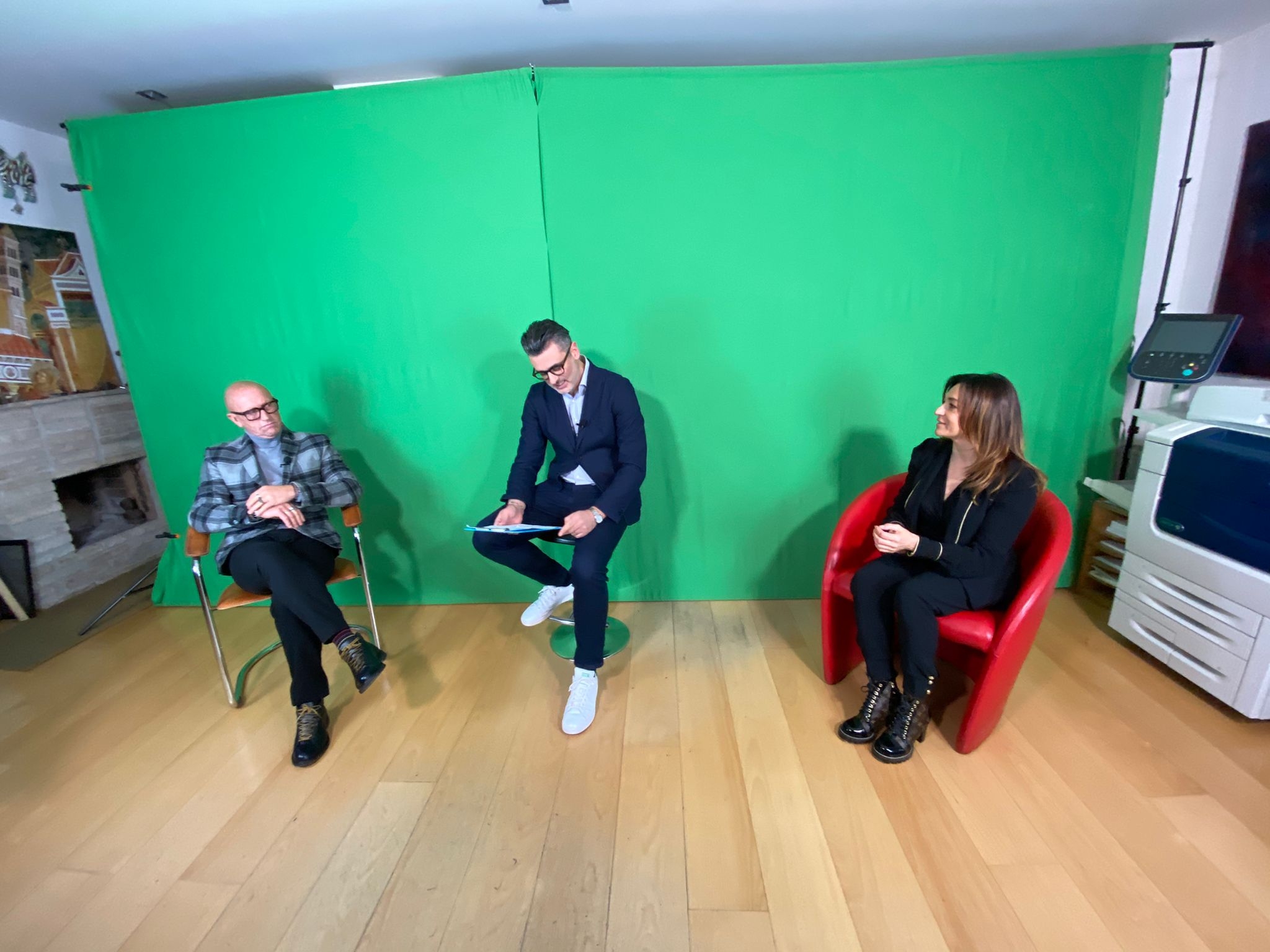 7E0D1D7F-0ABE-41B9-ABDE-A8857B6C8F95