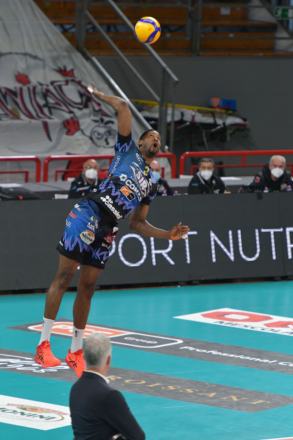 DC4E81EE-5923-4D3F-ABC7-7042F680EFE7