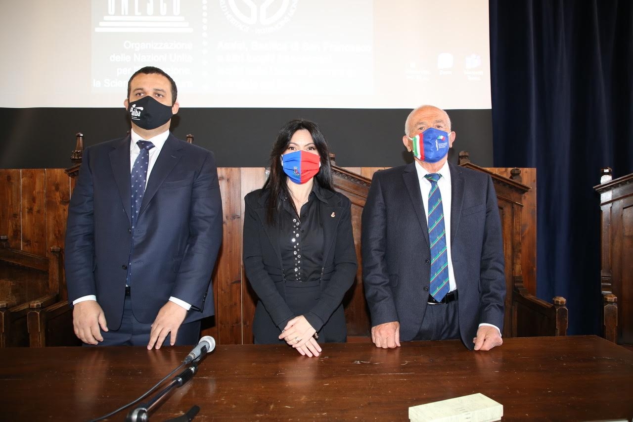 4306DA1D-F019-46D9-81B0-0BADD8E88A43