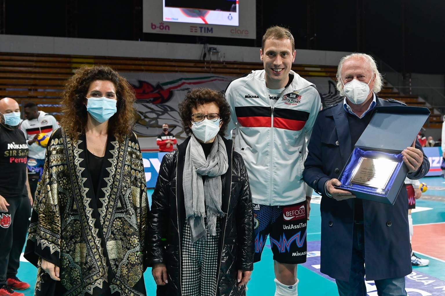 6D20EBEC-7412-4D7E-BD59-BA100356EE45