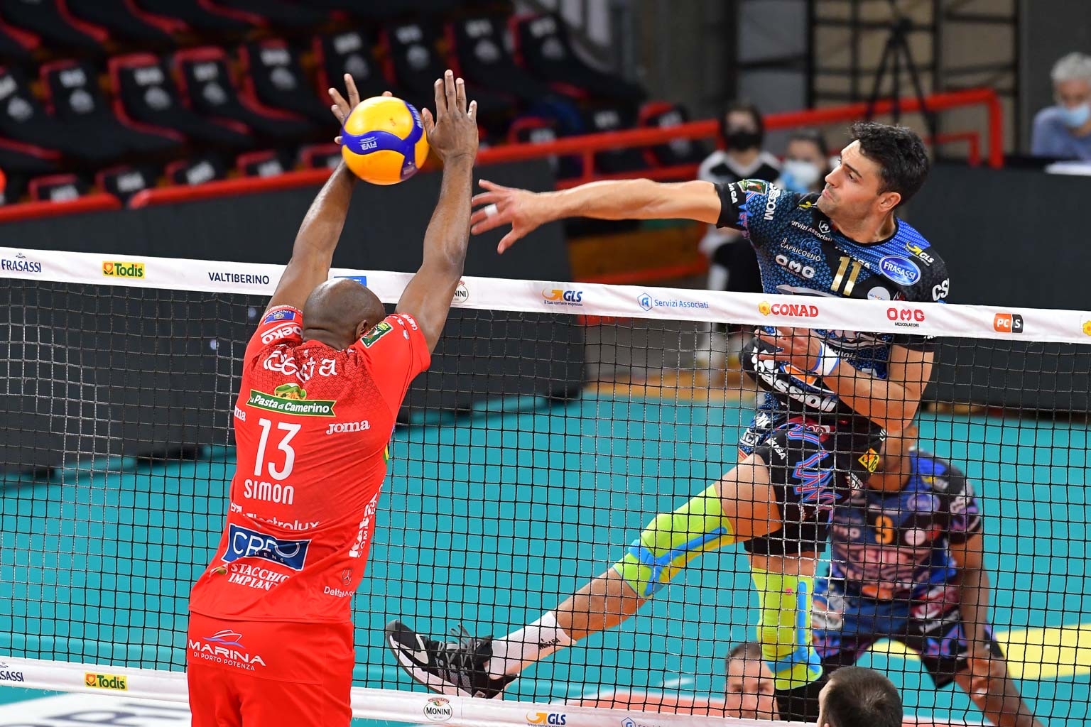 8203D36D-8745-4C27-8840-B356DB3F3195