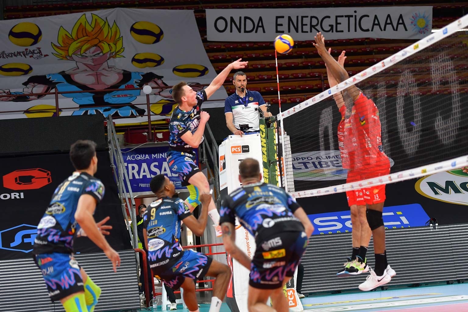 982C664E-C2FD-446F-8929-BA6B71EE583A