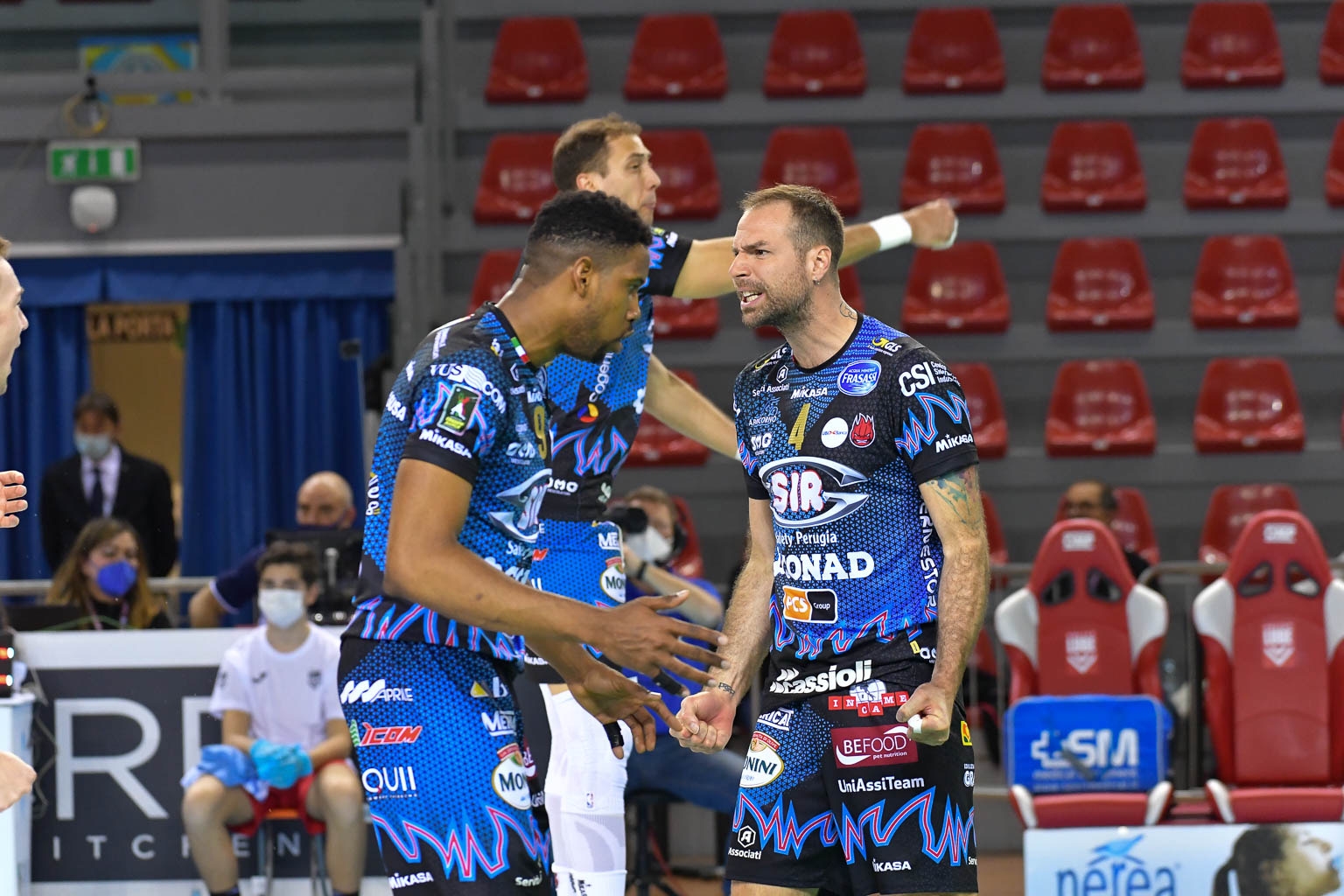 A142645E-62C8-4CEC-8C8D-C94DC793AF49