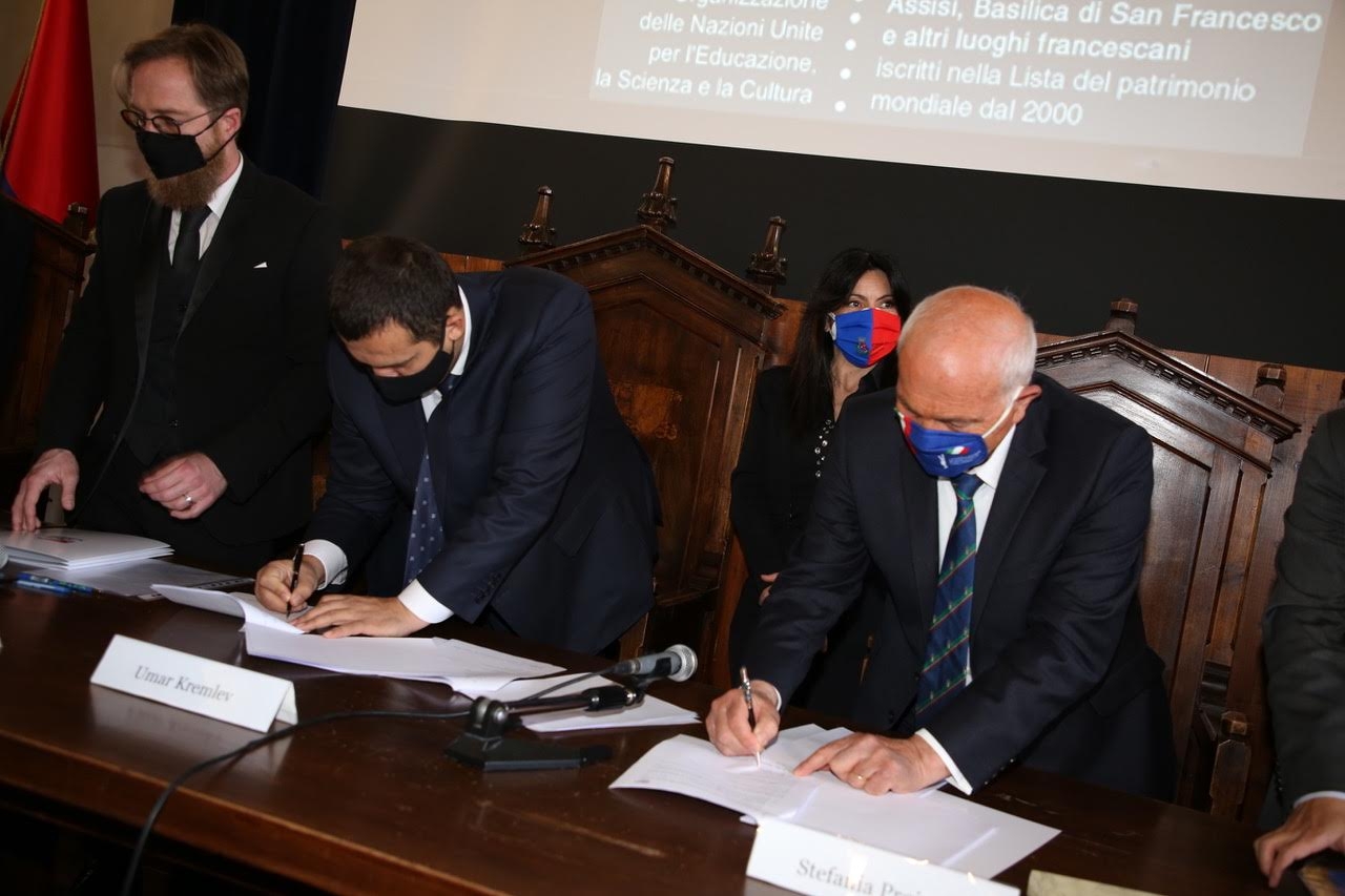 C024501D-38E1-41F5-88C3-6A7B7D51D7F2