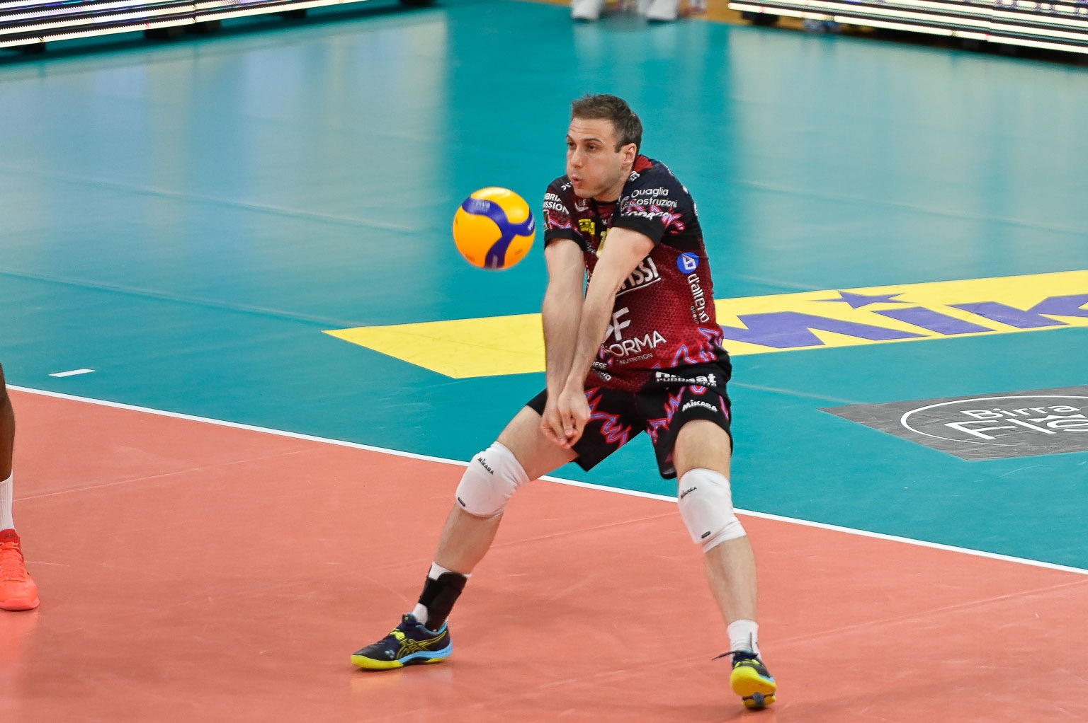 E625A6A7-9FFA-4D3B-889E-0C993E5697DC