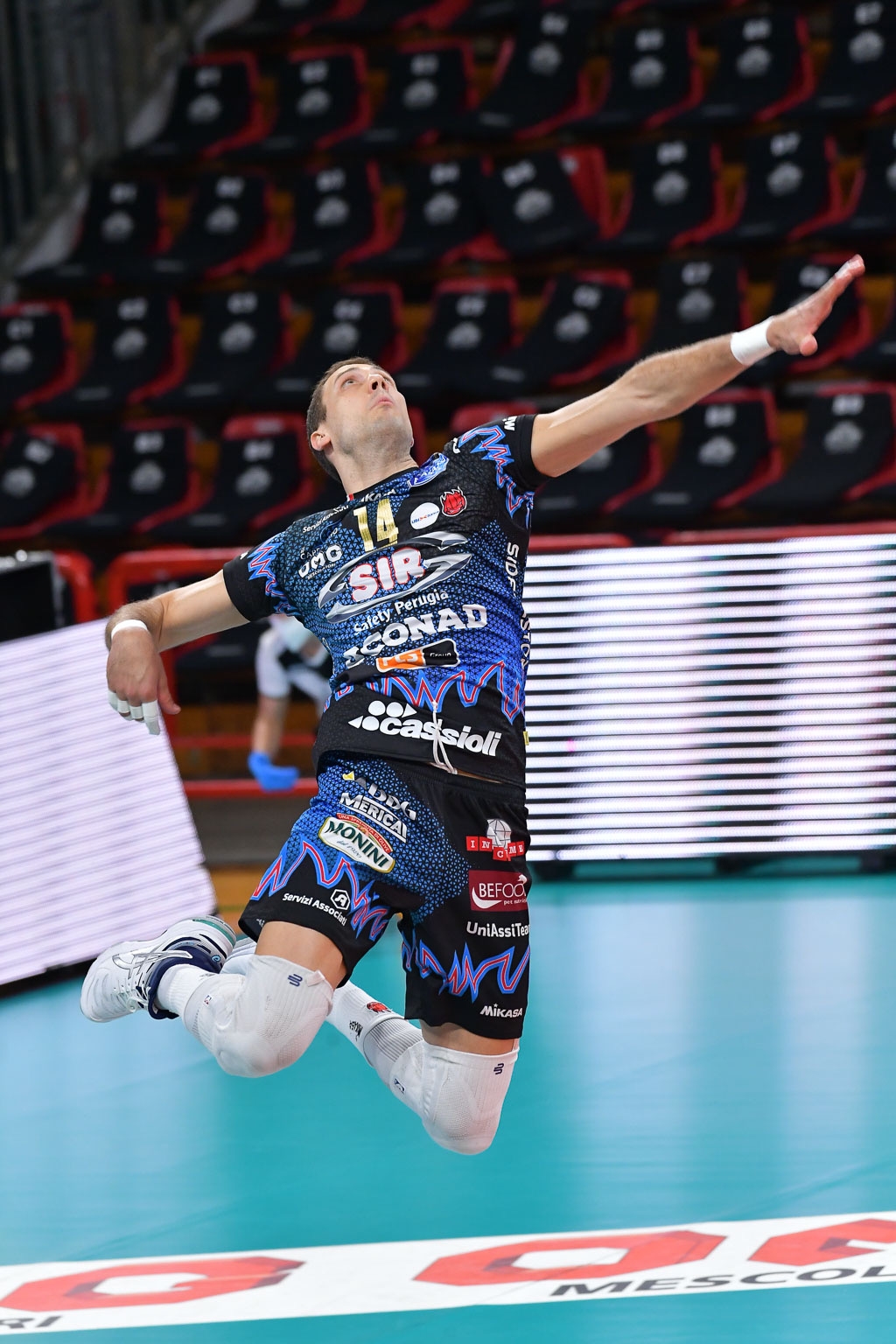 F21C80E0-273F-45F6-BE1E-786B08D7D445