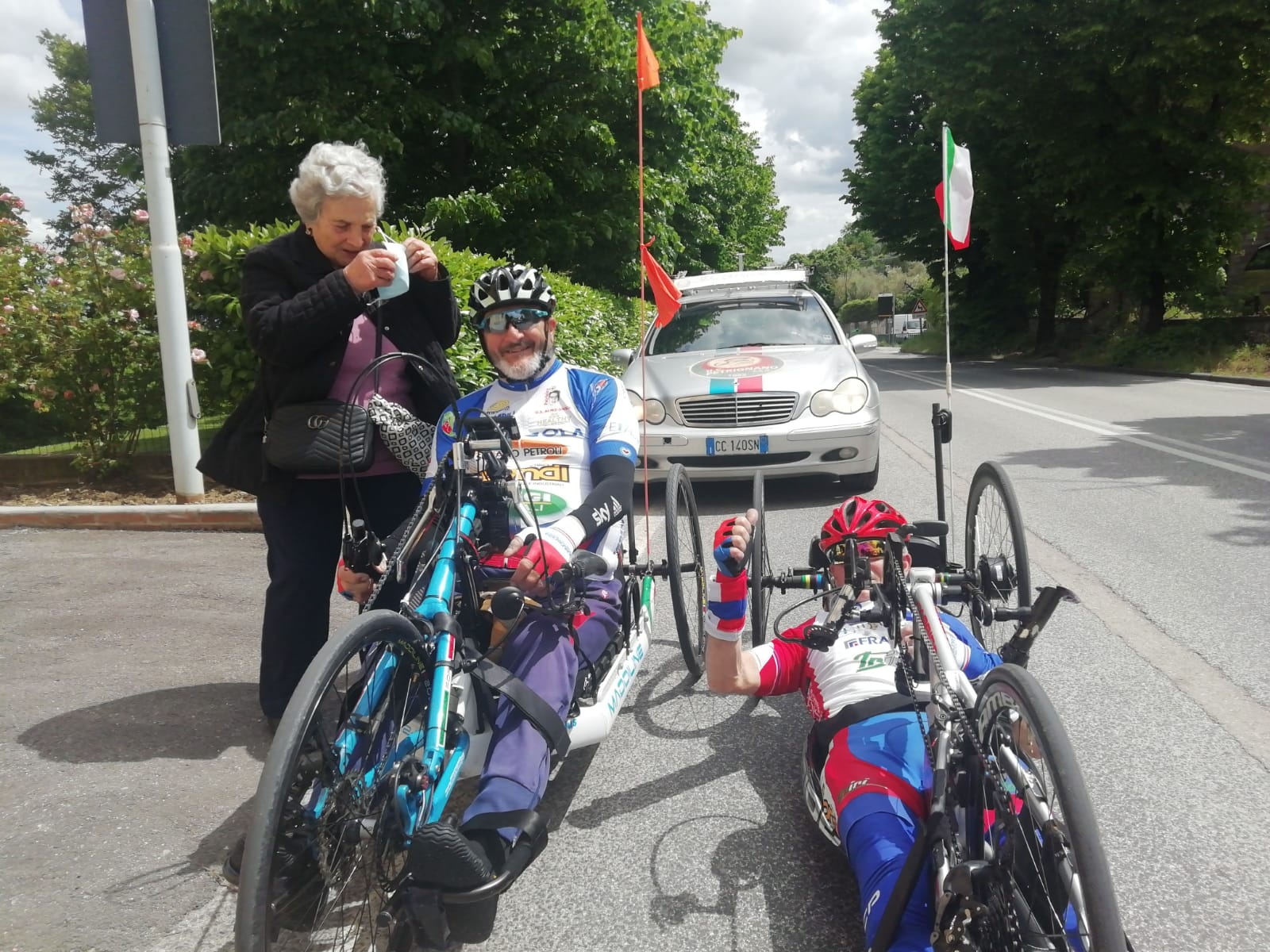 3280E86E-5B93-4274-85CA-0300E7085BCA