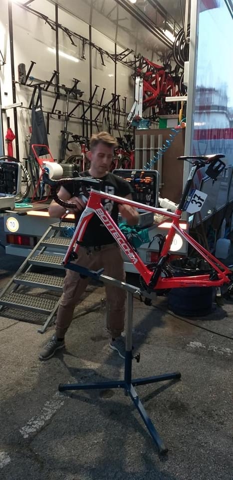 3903178B-88D5-4C32-8F2D-5214257EA7DE